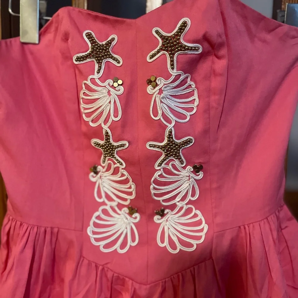 Lilly Pulitzer Pink Embroidered Seashell Strapless Dress, Size 2 Summer Flirty - Picture 2 of 9